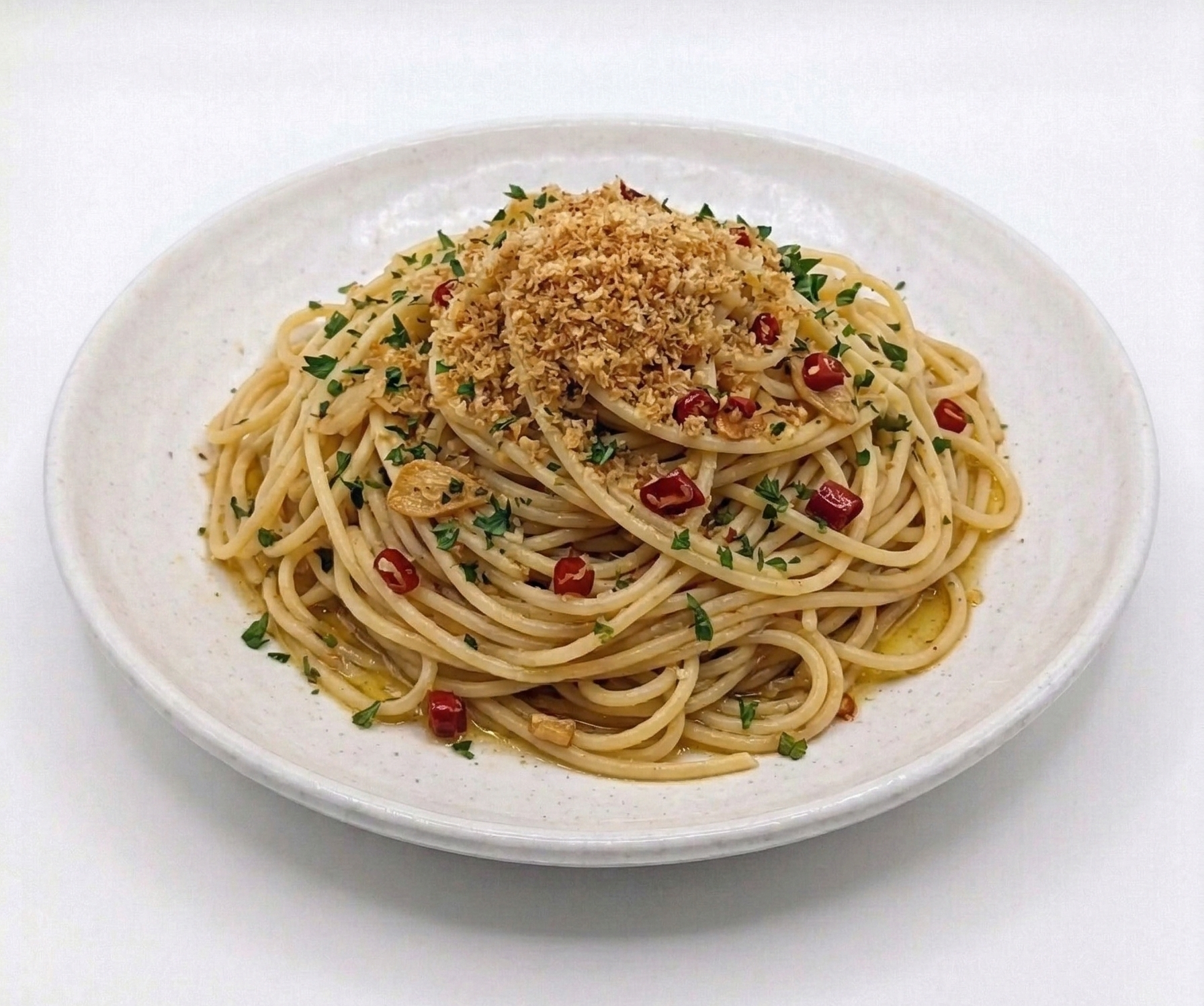 Image of product SPAGHETTI WITH GARLIC, OIL AND CHILI PEPPER