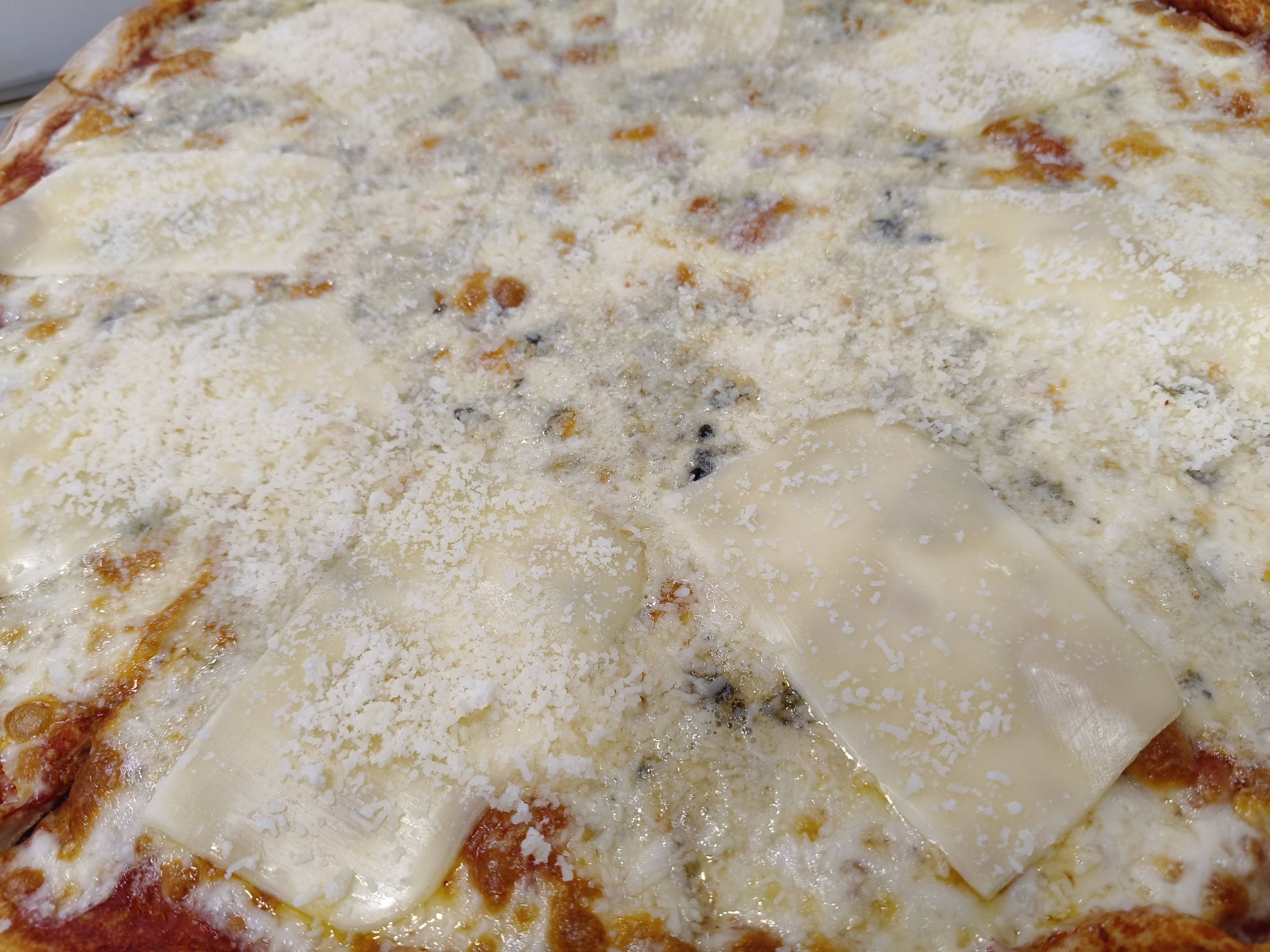 Image of product 4 CHEESE PIZZA